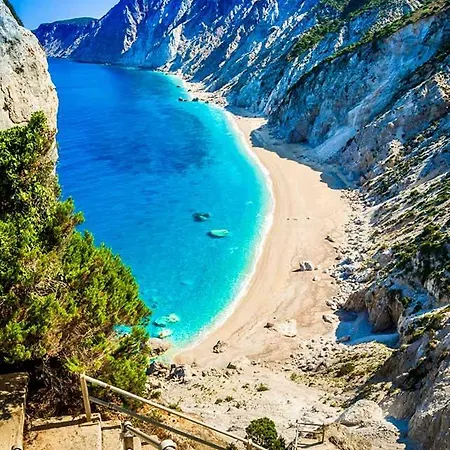 Albatross Βίλα Τραπεζάκι